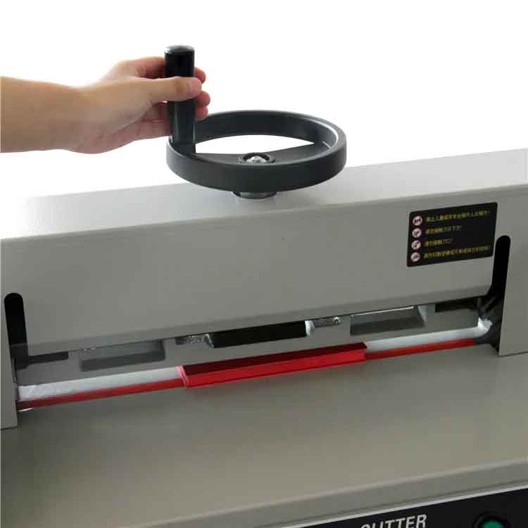دستگاه برش برقی کاغذ نیمه اتوماتیک مدل AX 450DG