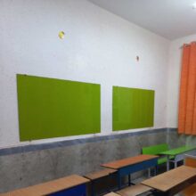 تخته وایت برد شیشه ای رنگی 90x170cm